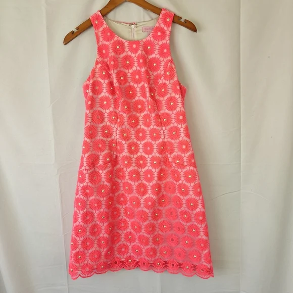 Lilly Pulitzer Pinwheel Pearl Shift Mini Dress in Fiesta Pink Size 0 - Picture 2 of 14